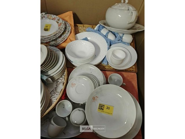 Pallet diverse goederen - afbeelding 11 van  19