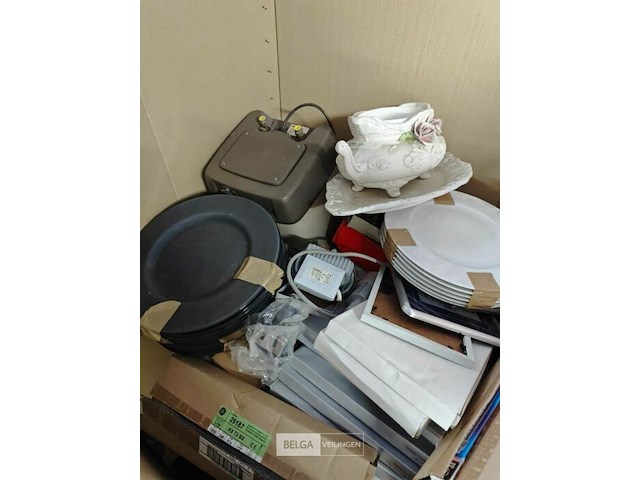 Pallet diverse goederen - afbeelding 11 van  23