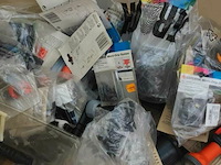 Pallet diverse goederen - afbeelding 18 van  23