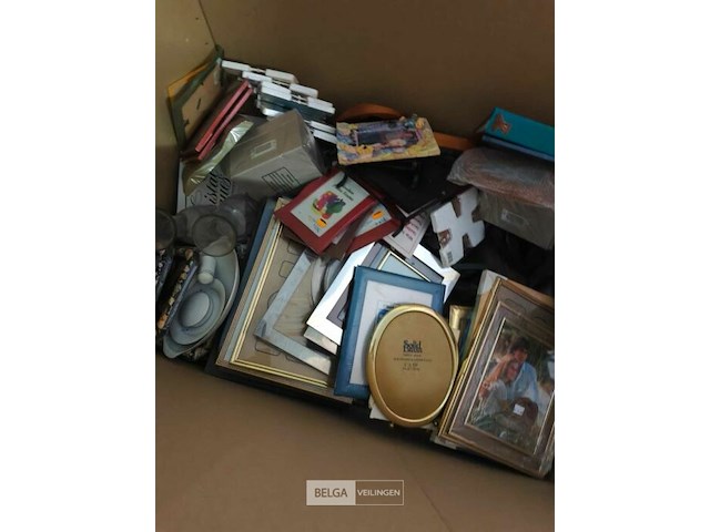 Pallet diverse goederen - afbeelding 22 van  23