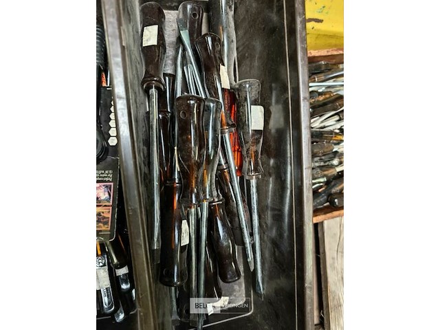 Pallet diverse goederen - afbeelding 6 van  8