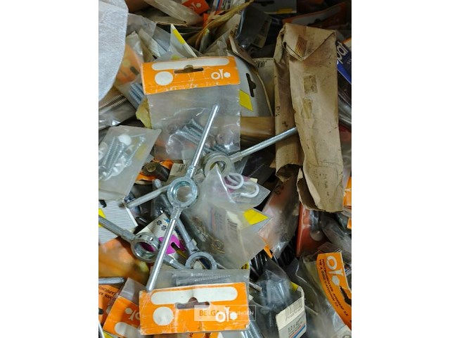 Pallet diverse goederen - afbeelding 9 van  11