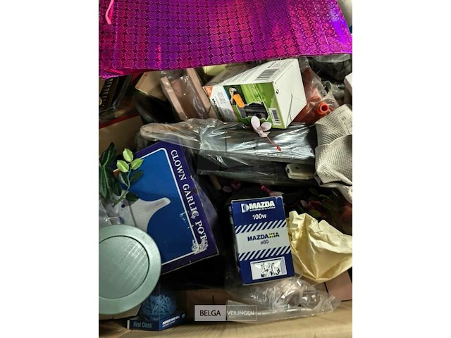 Pallet diverse goederen - afbeelding 2 van  17