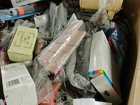 Pallet diverse goederen - afbeelding 9 van  17