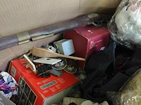 Pallet diverse goederen - afbeelding 4 van  15