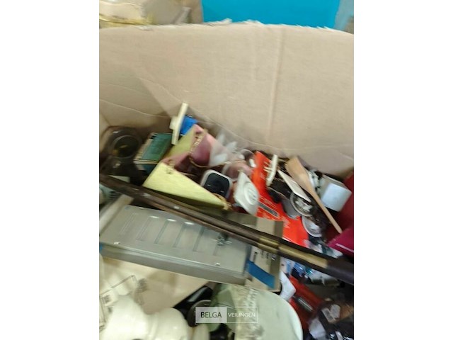 Pallet diverse goederen - afbeelding 12 van  15