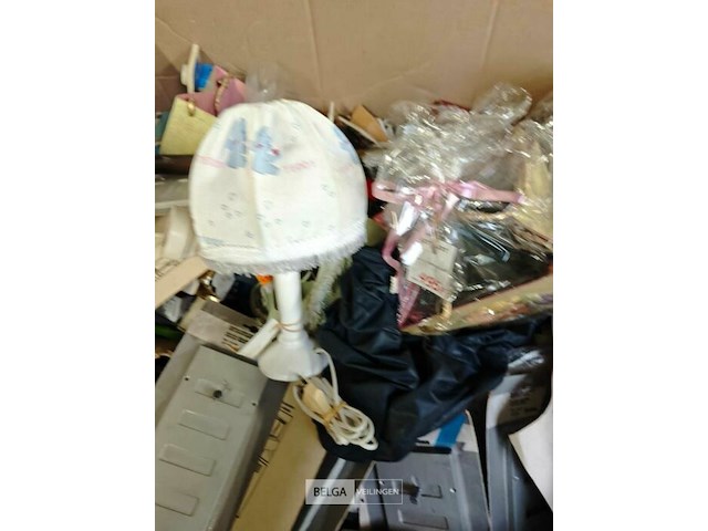 Pallet diverse goederen - afbeelding 14 van  15