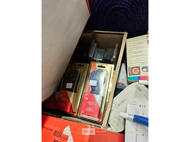 Pallet diverse goederen - afbeelding 9 van  14