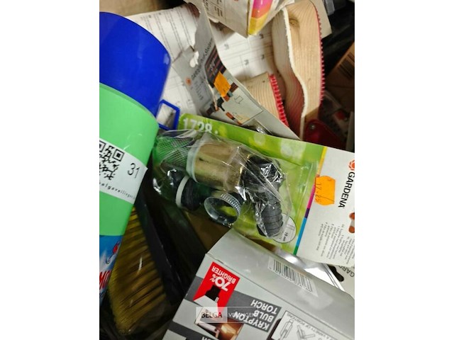 Pallet diverse goederen - afbeelding 13 van  14