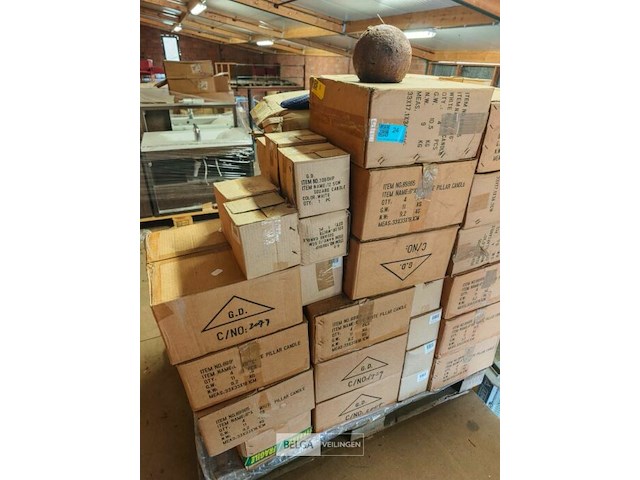Pallet diverse goederen - afbeelding 6 van  13