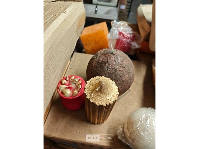 Pallet diverse goederen - afbeelding 12 van  13