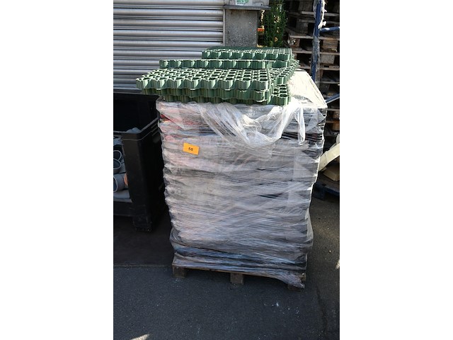Pallet diverse grindmatten - afbeelding 1 van  4