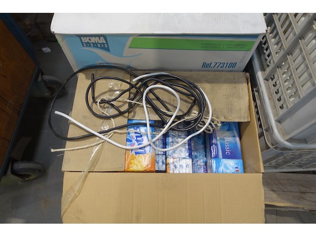 Pallet diverse handdoekjes - afbeelding 2 van  2