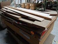 Pallet diverse houten platen - afbeelding 2 van  6
