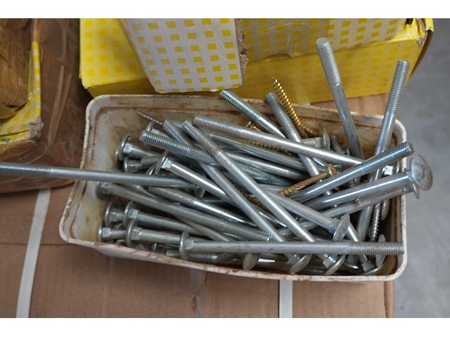 Pallet diverse ijzerwaren - afbeelding 8 van  11