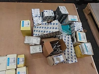 Pallet diverse ijzerwaren - afbeelding 3 van  11
