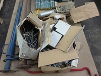Pallet diverse ijzerwaren - afbeelding 3 van  8