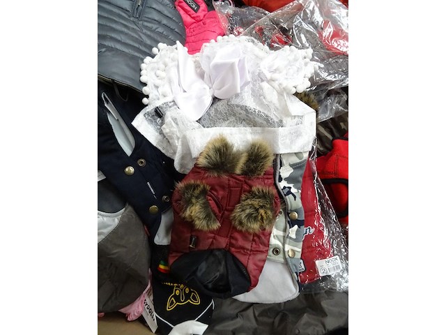 Pallet diverse kledij voor honden - afbeelding 11 van  11