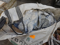 Pallet diverse planken + toebehoren - afbeelding 2 van  5