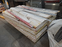 Pallet diverse planken + toebehoren - afbeelding 3 van  5