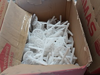 Pallet diverse pluggen - afbeelding 5 van  5