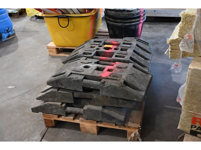 Pallet diverse rubberen voeten - afbeelding 1 van  1