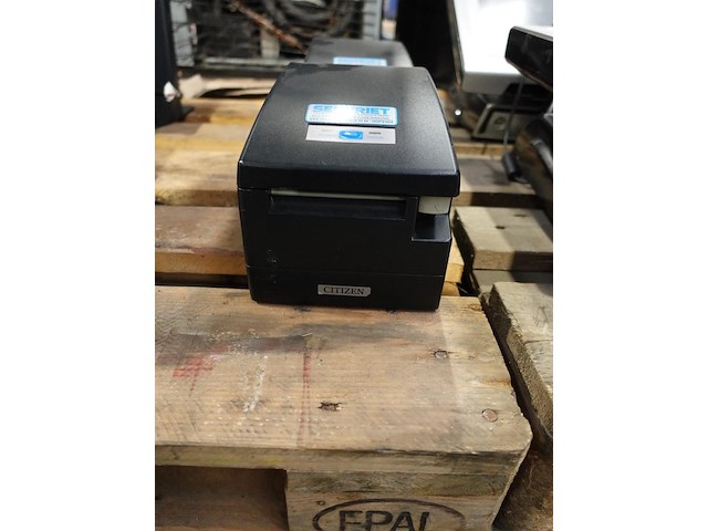 Pallet diverse schermen - afbeelding 6 van  6