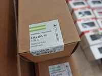 Pallet diverse schroeven inox & gekleurd - afbeelding 2 van  19
