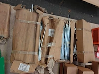 Pallet diverse schroeven inox & gekleurd - afbeelding 16 van  19