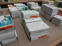 Pallet diverse schroeven & nagels - afbeelding 17 van  19