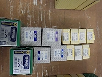 Pallet diverse schroeven - afbeelding 3 van  18