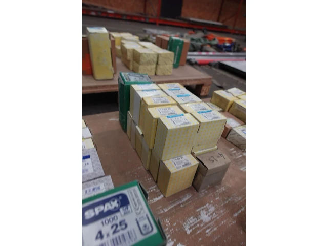 Pallet diverse schroeven - afbeelding 5 van  18