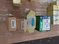 Pallet diverse schroeven - afbeelding 13 van  18