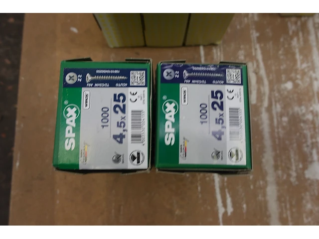 Pallet diverse schroeven - afbeelding 16 van  18
