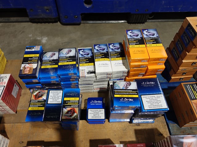 Pallet diverse sigaren - afbeelding 2 van  7