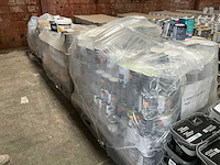Pallet diverse soorten verf (3x) - afbeelding 1 van  4