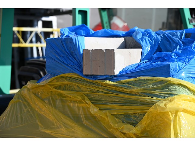 Pallet diverse stenen - afbeelding 1 van  3