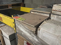 Pallet diverse vloertegels (2x) - afbeelding 4 van  5
