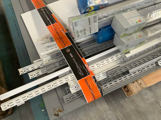 Pallet diversen - afbeelding 8 van  11