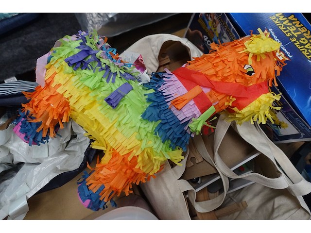 Pallet diversen - afbeelding 2 van  3