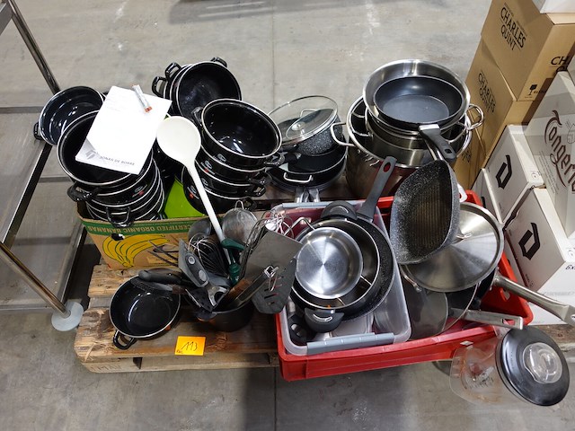 Pallet diversen - afbeelding 1 van  8