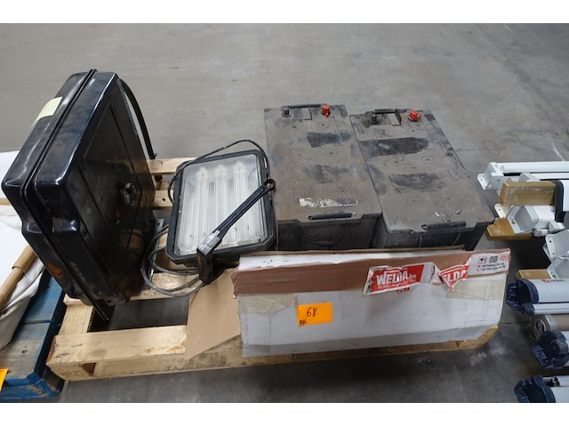 Pallet diversen - afbeelding 1 van  4