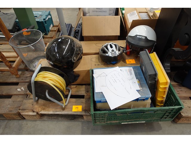 Pallet diversen - afbeelding 1 van  10