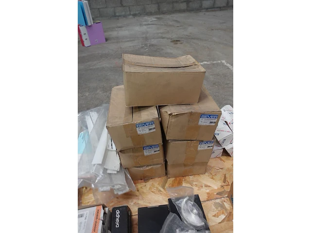 Pallet diversen - afbeelding 4 van  24