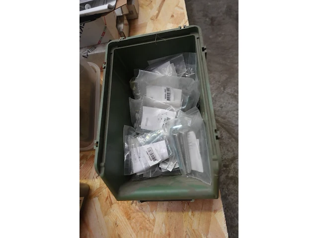 Pallet diversen - afbeelding 14 van  24