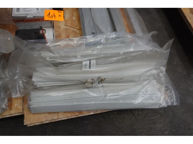 Pallet diversen - afbeelding 19 van  24