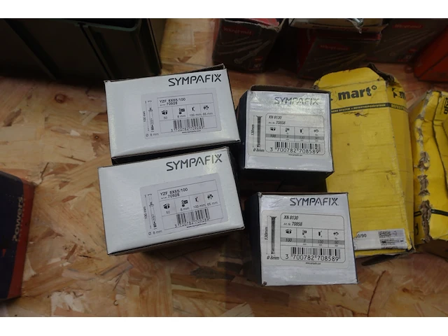 Pallet diversen - afbeelding 15 van  16
