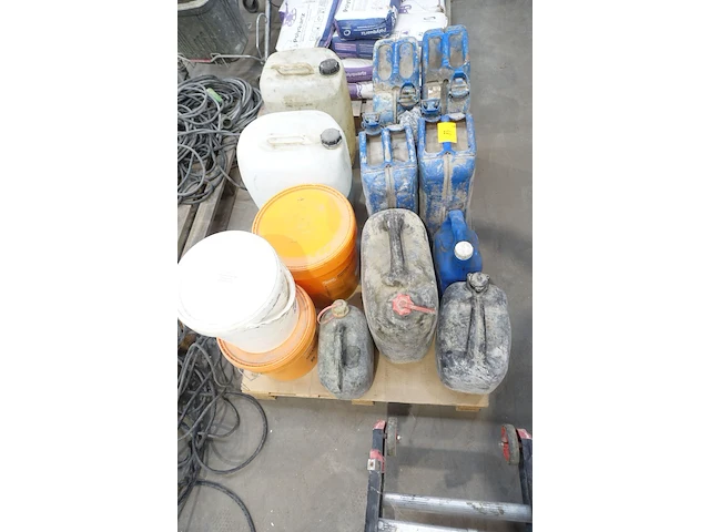 Pallet diversen - afbeelding 3 van  4