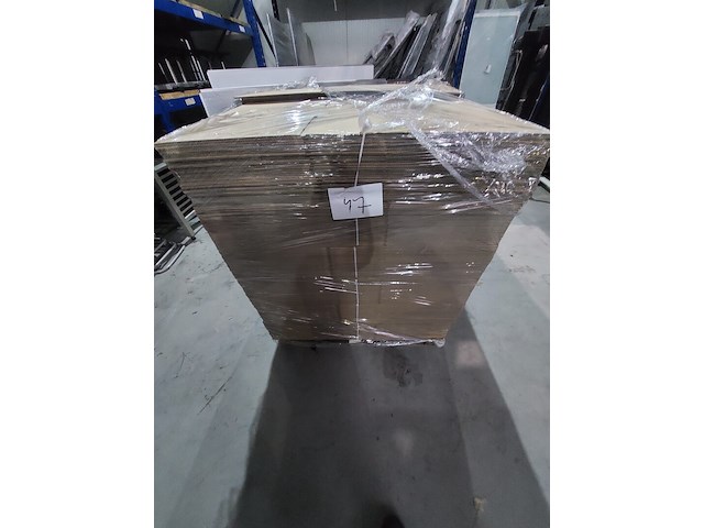 Pallet dozen 600 x 400 x h 200 (nr 47) - afbeelding 1 van  3