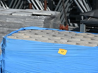 Pallet grasdallen - afbeelding 2 van  2